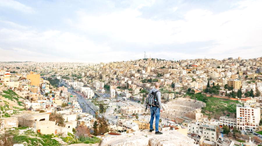 Las mejores ofertas de alquiler de coches en El Aeropuerto Reina Alia