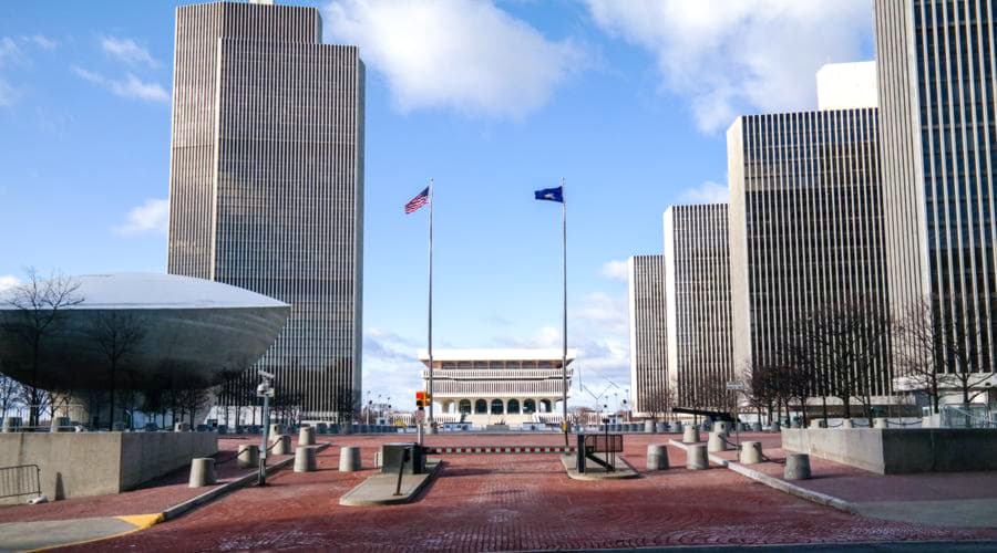 ¿Cuáles son las opciones de vehículos más populares en la Estación de Tren Rensselaer de Nueva York?